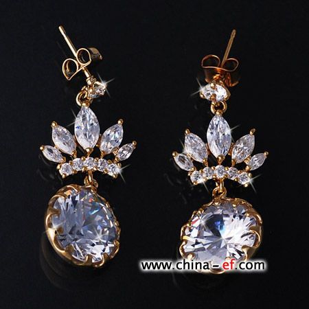 時尚閃耀的耳環(huán) 小淑女的飾品