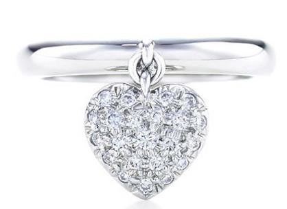TiffanyHeartsϵ@