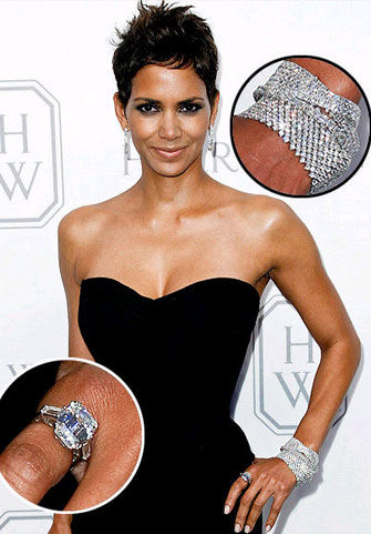 Ӱ-ؐ (Halle Berry)