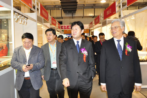 2011ЇH錚չ_^ [A錚Ļ