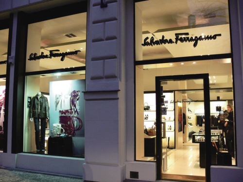 Salvatore FerragamoݳƷƷ_ʼ֔Ї