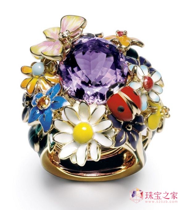 {Ԏ׃RпյĄ(chung)⣬Dior߼錚O(sh)ӋVictoire de Castellaneһo˳XFQԹ@Gò