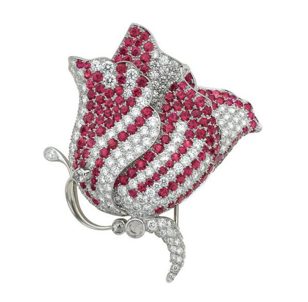 Ó Ō(Van Cleef & Arpels)c