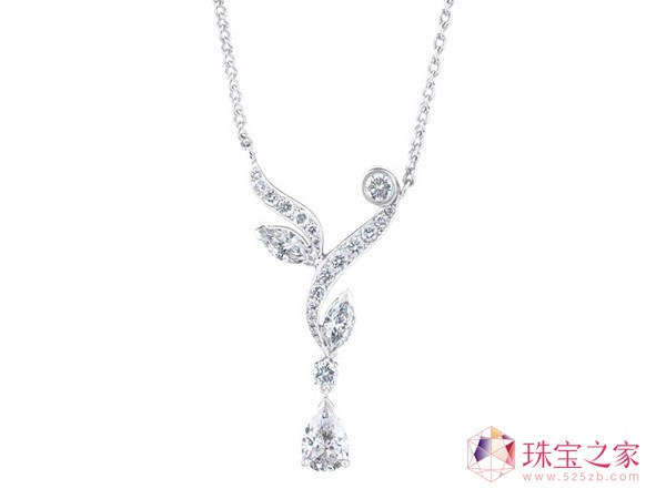 De Beers 全新「Adonis Rose」系列珠寶優雅綻放