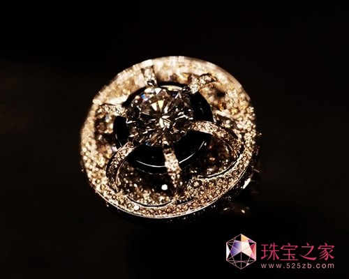 ··Ǹ߼(j)錚 Escale à Paris 피(j)錚ϵ