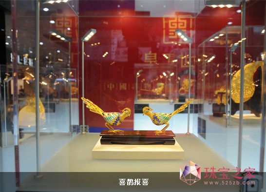 皇工世家的花絲鑲嵌珠寶 文博會上話傳承