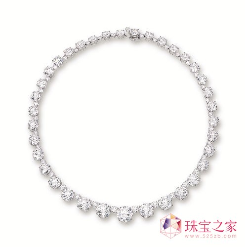 33.88克拉梨形彩黃色無(wú)瑕鉆石配鉆石“太陽(yáng)之舞”項(xiàng)鏈  北京保利2012年秋拍成交價(jià)1495萬(wàn)元