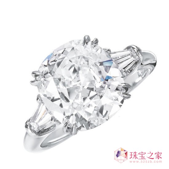 海瑞溫斯頓經典枕形切工鉆石婚戒