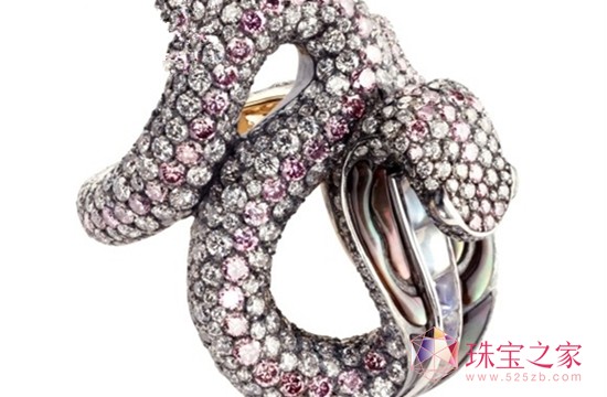 Fabergé俄羅斯風(fēng)情蛇形戒指 Fabergé俄羅斯風(fēng)情蛇形戒指