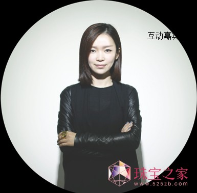 DANYI ZHU 쵤D錚OӋ