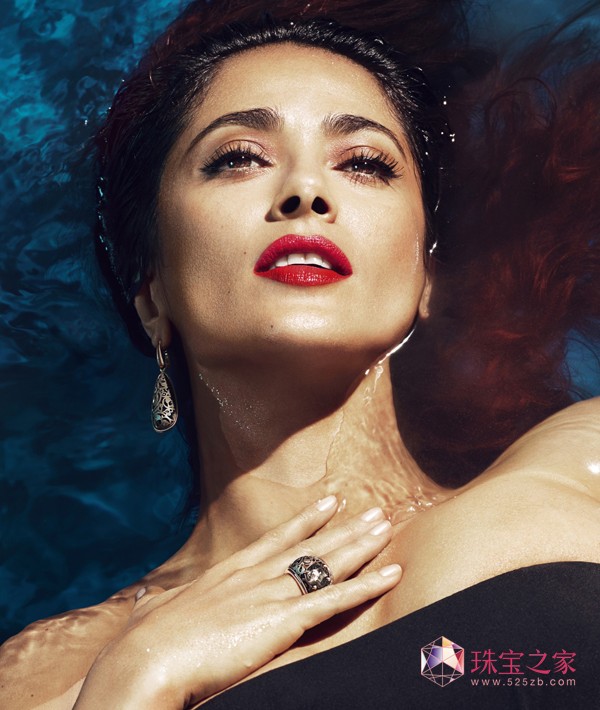 品牌代言人薩爾瑪Ÿ海耶克(Salma Hayek)演繹Arabesque Noir系列