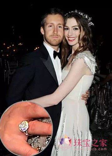 Anne Hathaway & Adam Shulman HOӋ