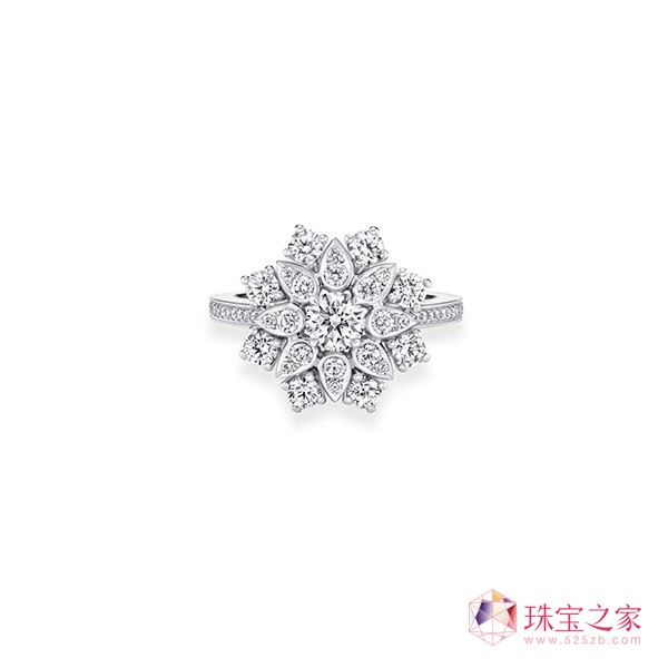 海瑞·溫斯頓全新Lotus Cluster系列清麗登場(chǎng)