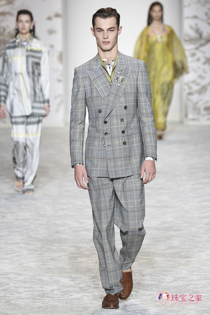 L L Etro  rb F 