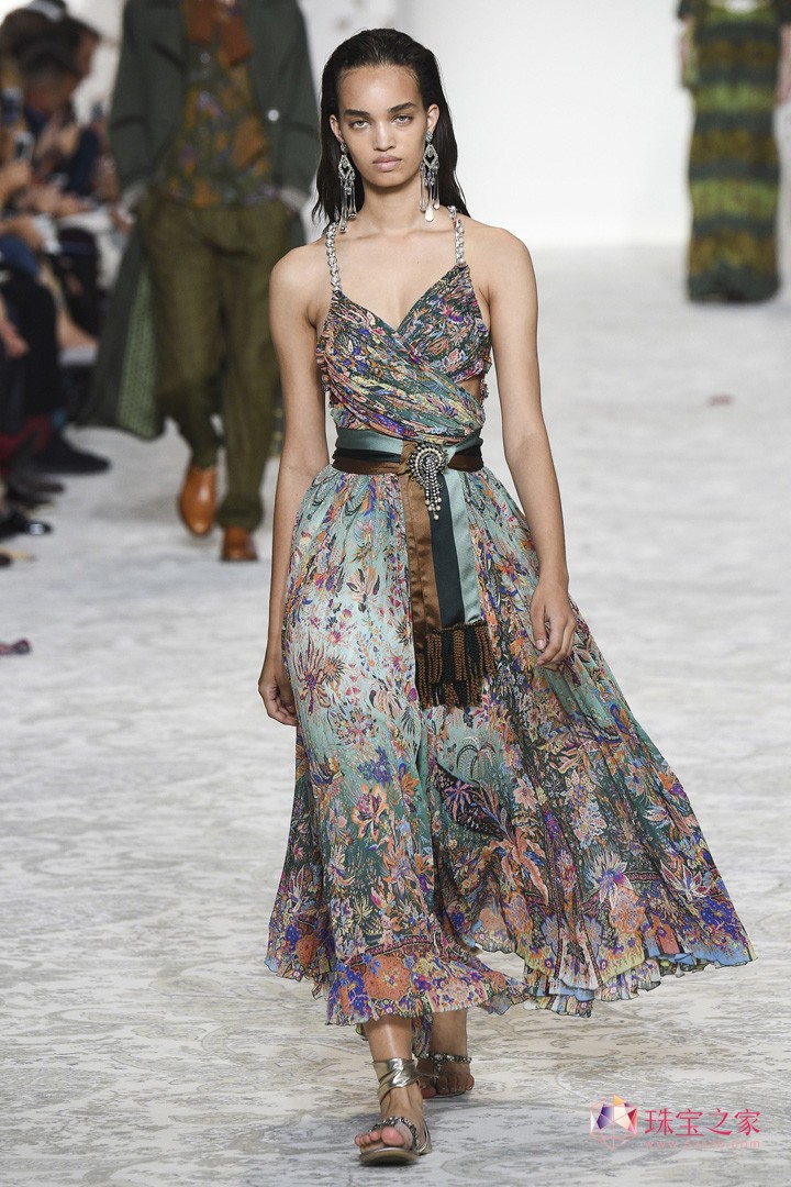 L L Etro  rb F 