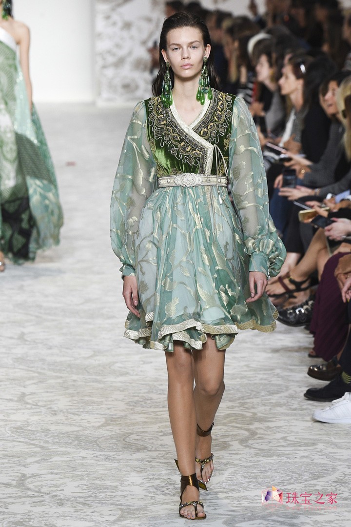 L L Etro  rb F 