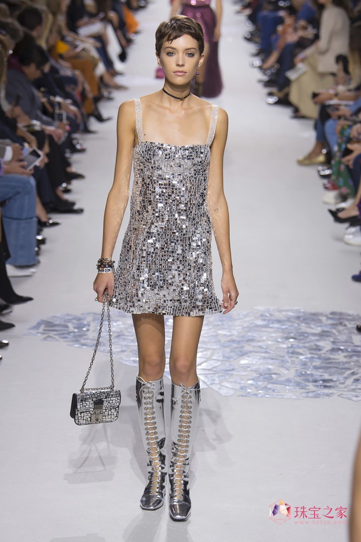 Dior   rb ϊWŮb ˇg rb