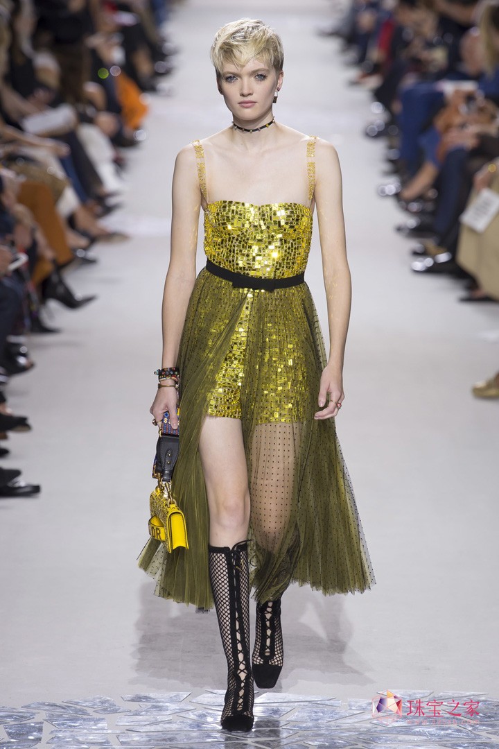 Dior   rb ϊWŮb ˇg rb