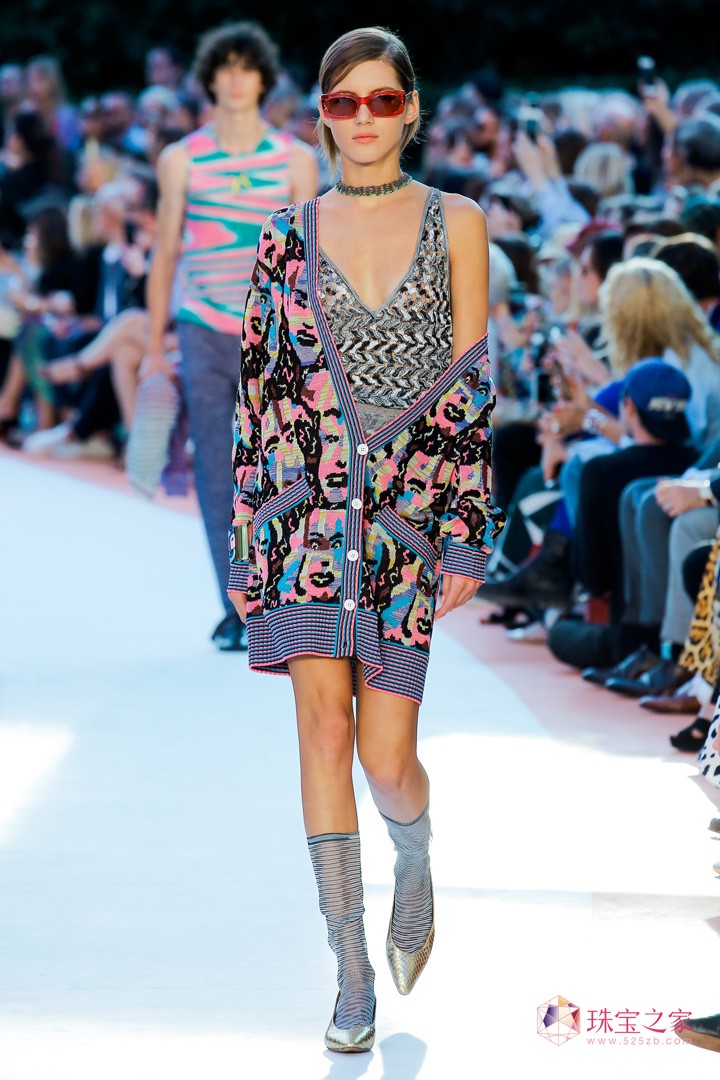 mrb Missoni  Ը ů 