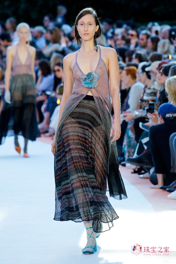mrb Missoni  Ը ů 