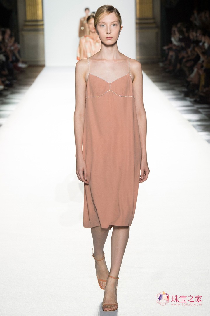 r(sh)ֲʧˇg(sh)ϢDries Van Noten 2018ϵЕr(sh)b