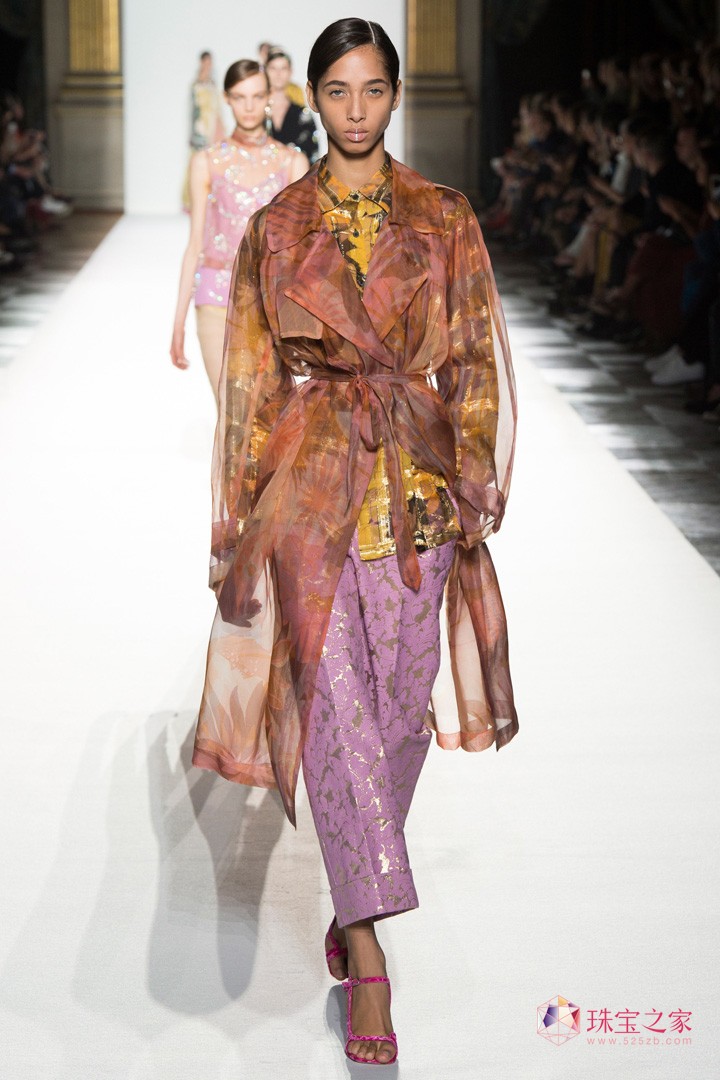 r(sh)ֲʧˇg(sh)ϢDries Van Noten 2018ϵЕr(sh)b