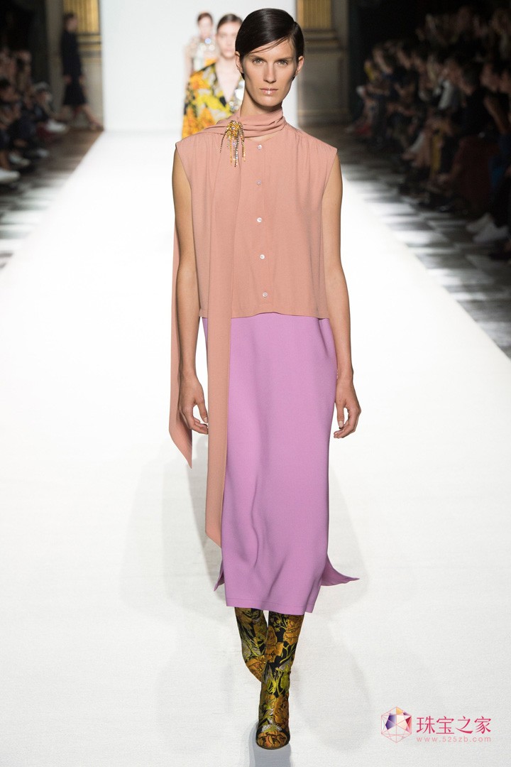 r(sh)ֲʧˇg(sh)ϢDries Van Noten 2018ϵЕr(sh)b