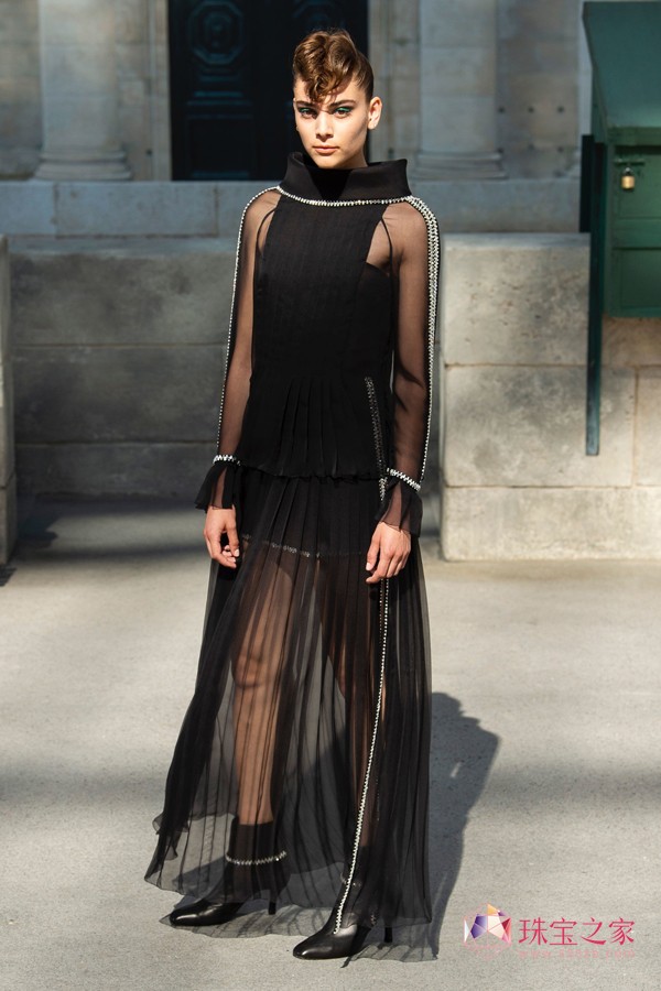 Chanel  2018ﶬ ߶rb
