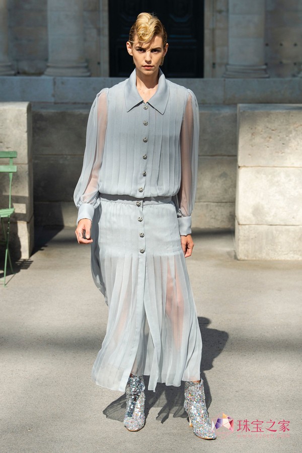 Chanel  2018ﶬ ߶rb