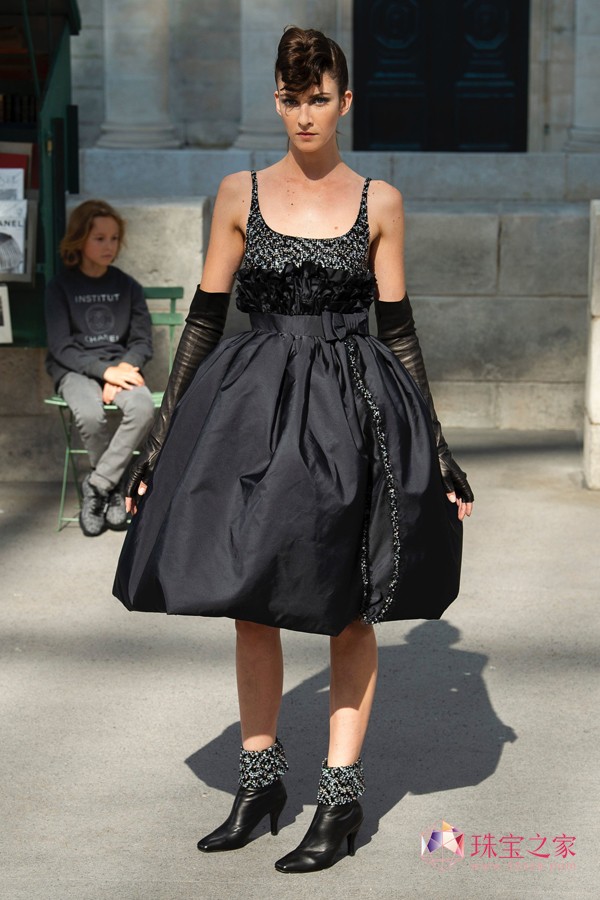 Chanel  2018ﶬ ߶rb