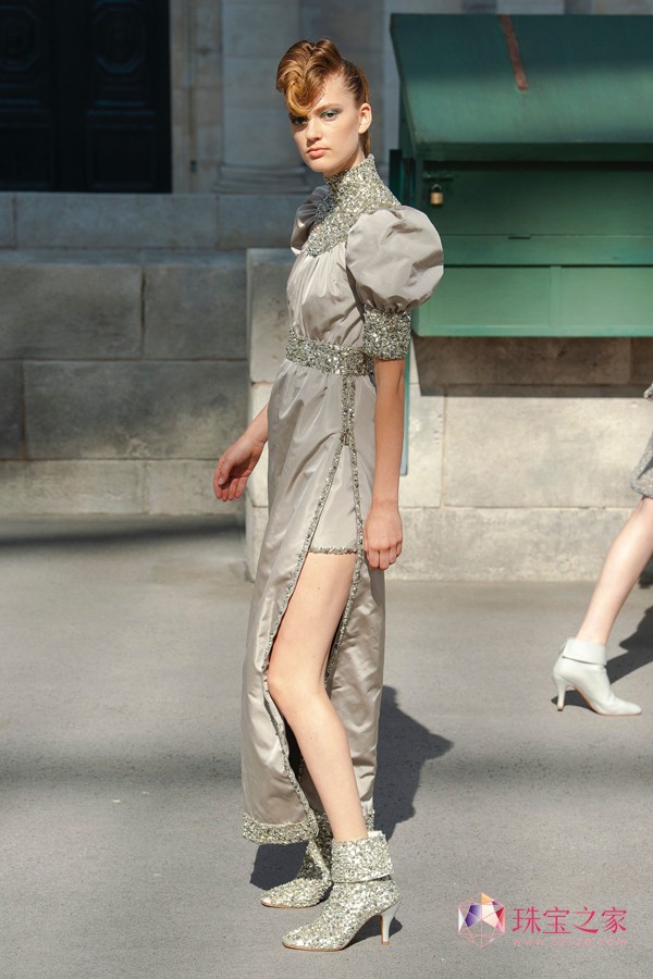 Chanel  2018ﶬ ߶rb