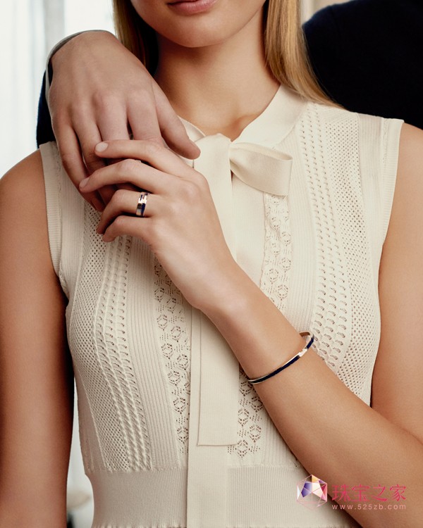 CHAUMET  ͸ ó