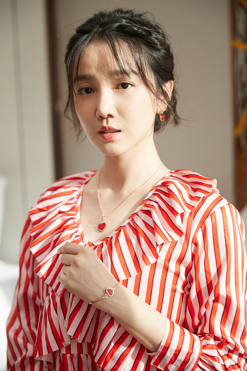 (ni)(yu)㌧(do)cA݆Tͬ_ҕU_ǰĻ󡰌(do)ݡc݆T֮gČԒcV݆TСԓ(ji)ĿChopardʒ錚һͬ[e`֮ԟˑB(ti)ͻҶx